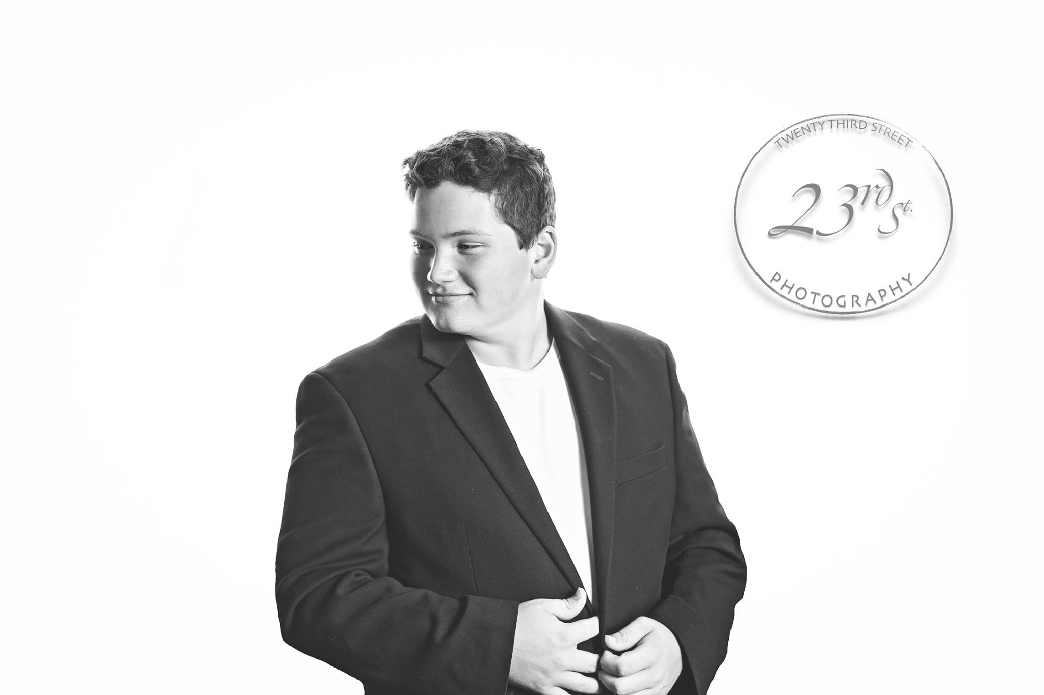 40253100_2084284661821848_6835978855799324672_n