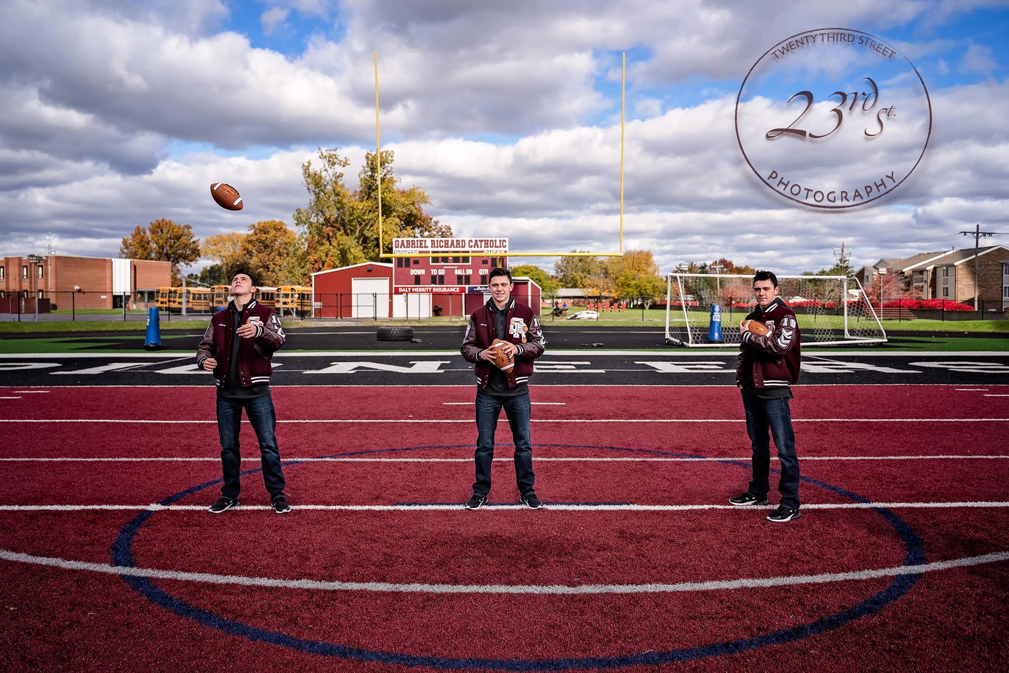 45726695_2120063688243945_5614923325743562752_n